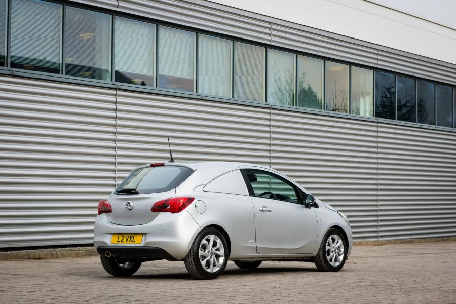  Vauxhall Corsavan 2015 года  (фото 11 из 30)